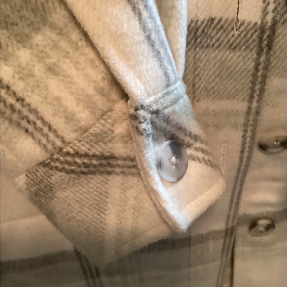 🔺SOLD🔺Gentle Fawn Shacket - Picture 11 of 14